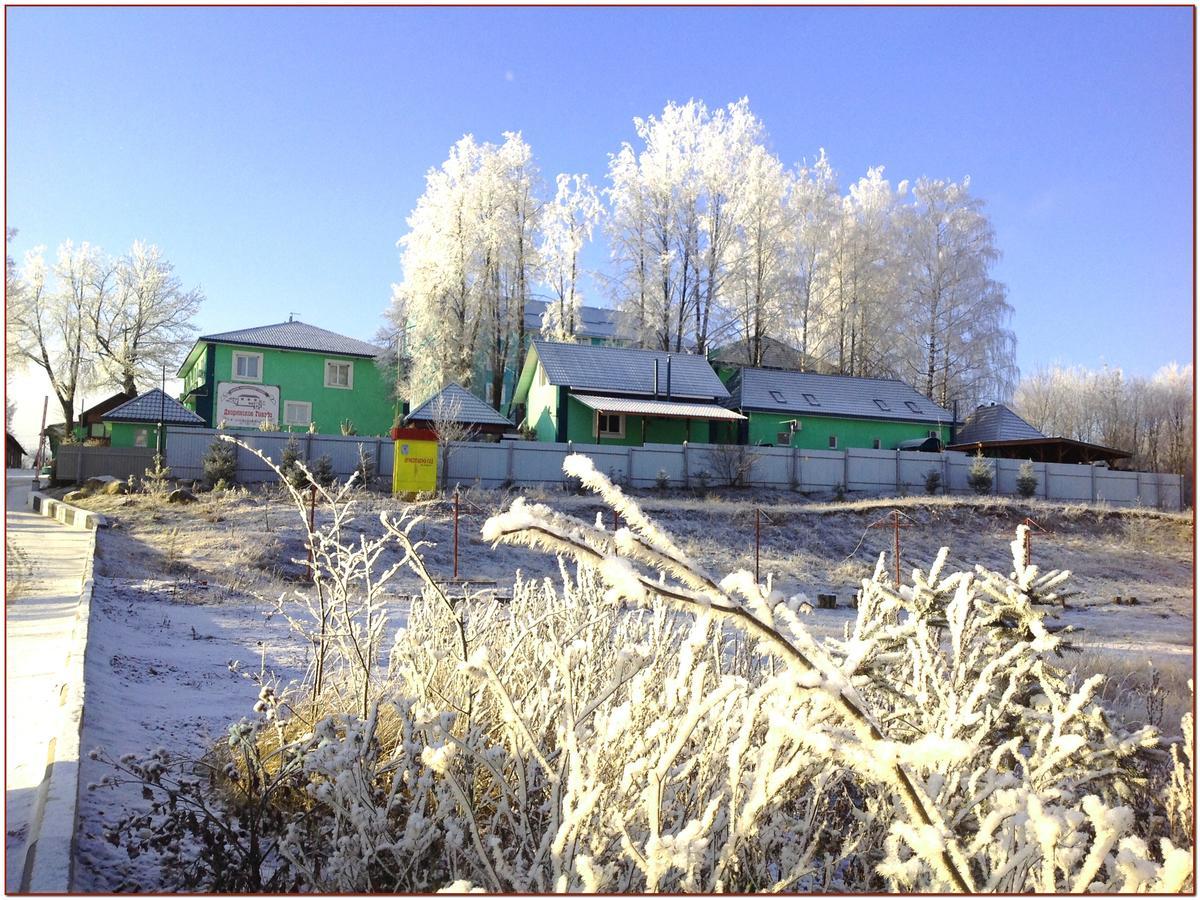 Dvoryanskoye Gnezdo Hotel Smolensk Bagian luar foto